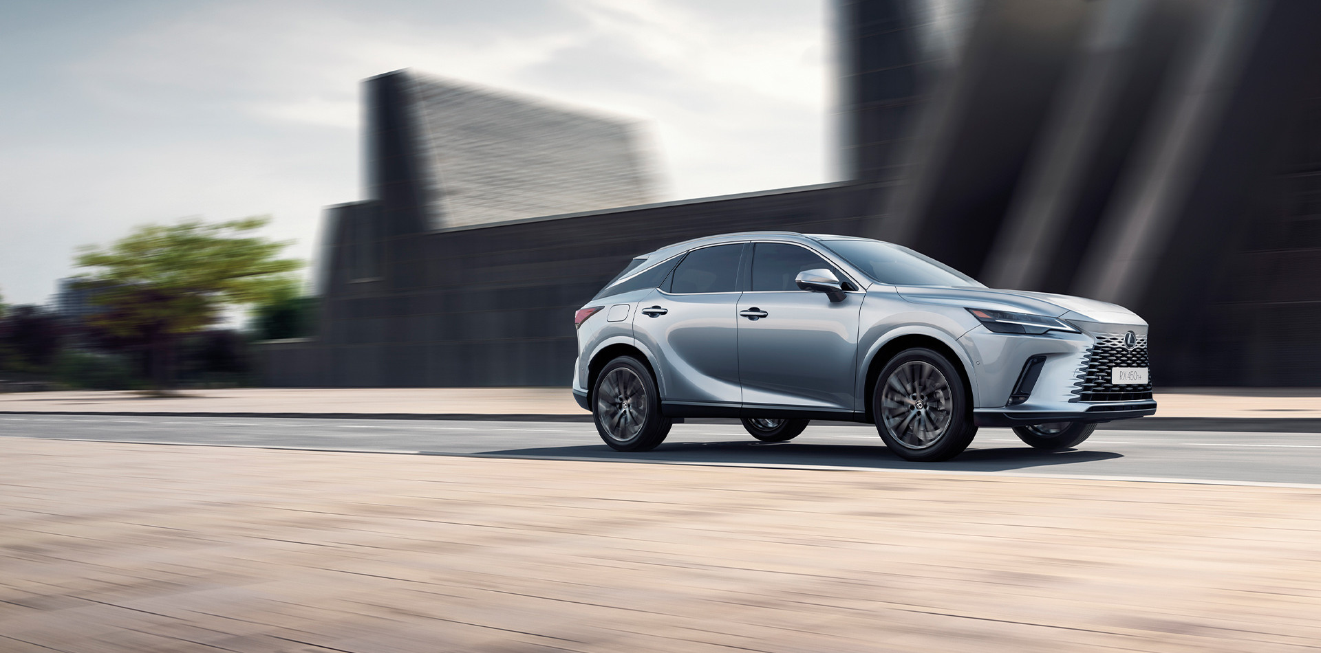 LEXUS
RX